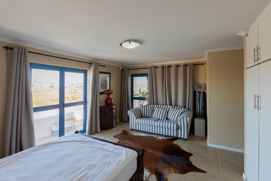 4 Bedroom Property for Sale in Blue Lagoon Western Cape